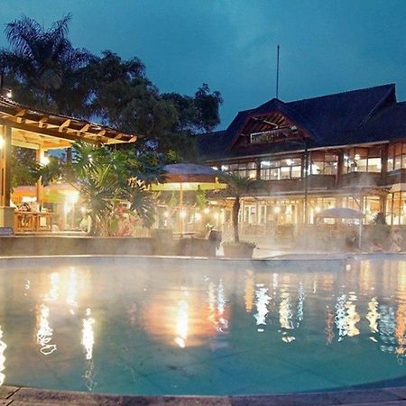 Sari Ater Hotel & Resort Ciater Buitenkant foto