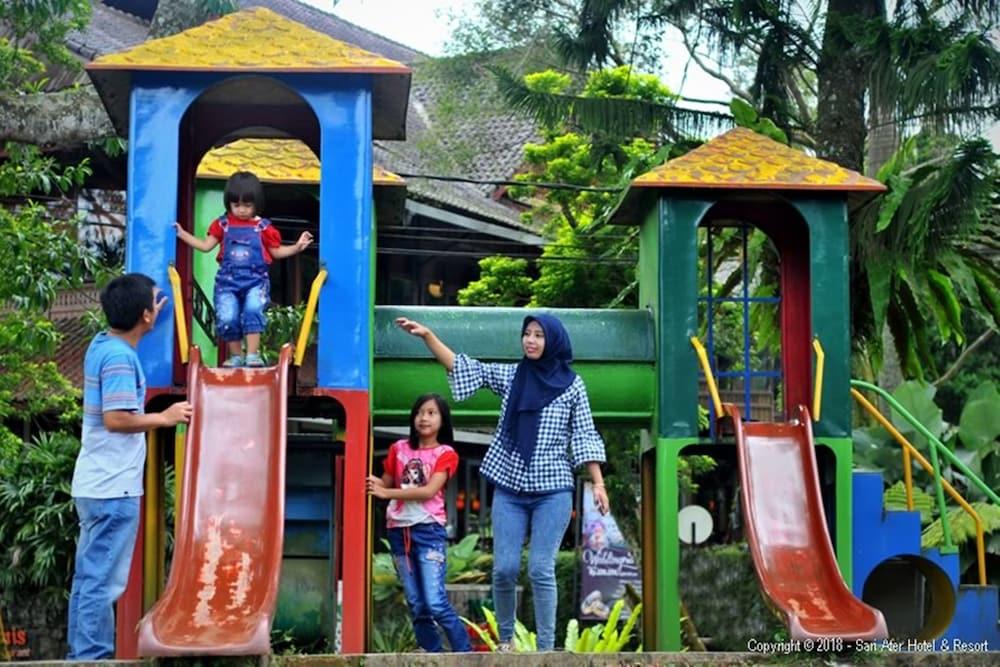 Sari Ater Hotel & Resort Ciater Buitenkant foto